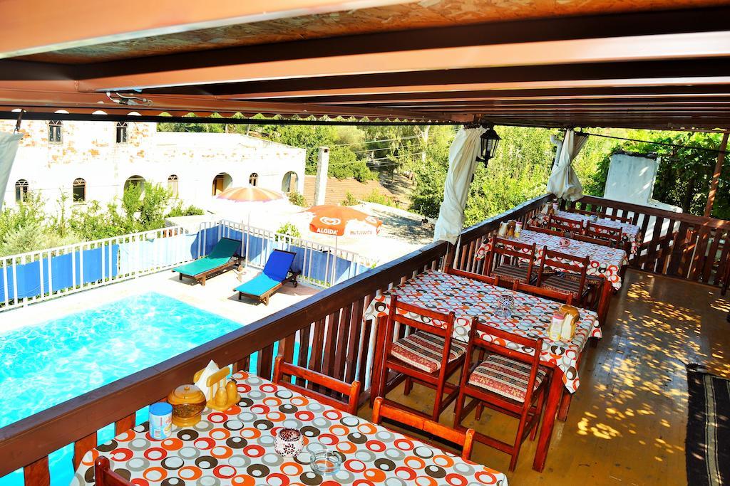 Zeybek 1 Pension Патара Екстериор снимка