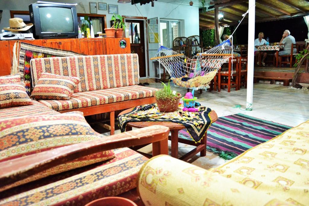 Zeybek 1 Pension Патара Екстериор снимка