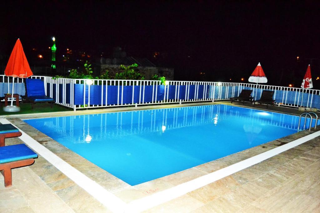 Zeybek 1 Pension Патара Екстериор снимка