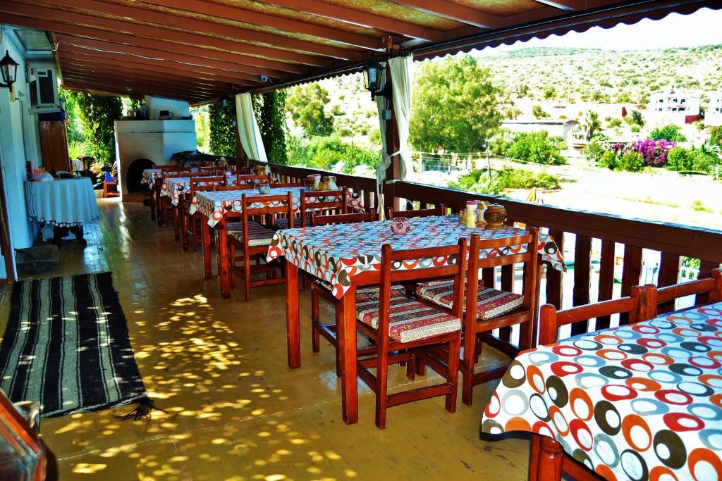 Zeybek 1 Pension Патара Екстериор снимка